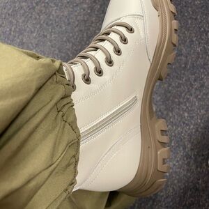 Lonza Women's White Winter Boots